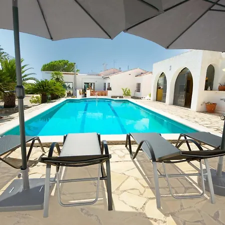 Gaviotas Tatil Evi L'Ampolla